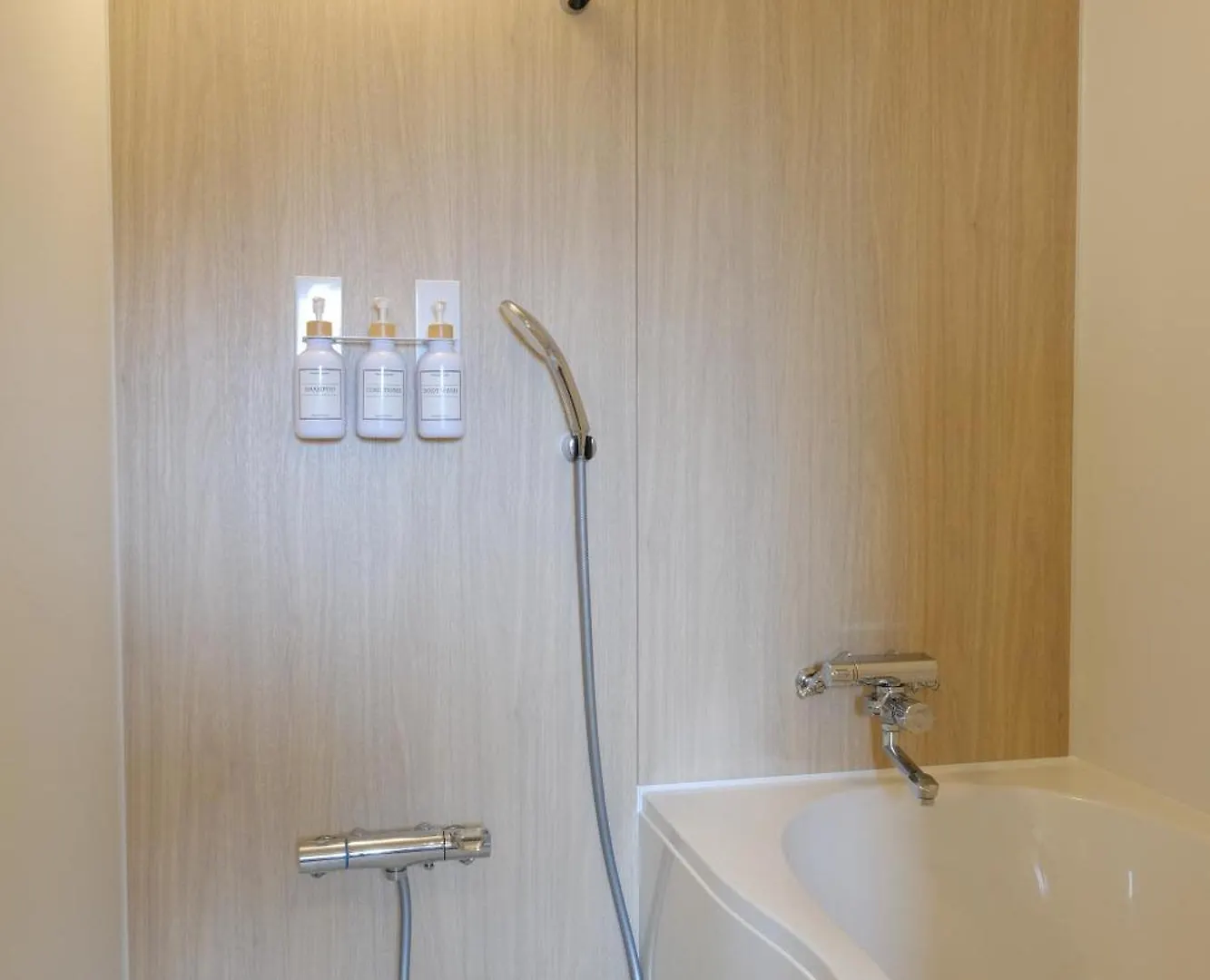 ヴァンテアン舎（Vingt Et Un House） Apartment Biei